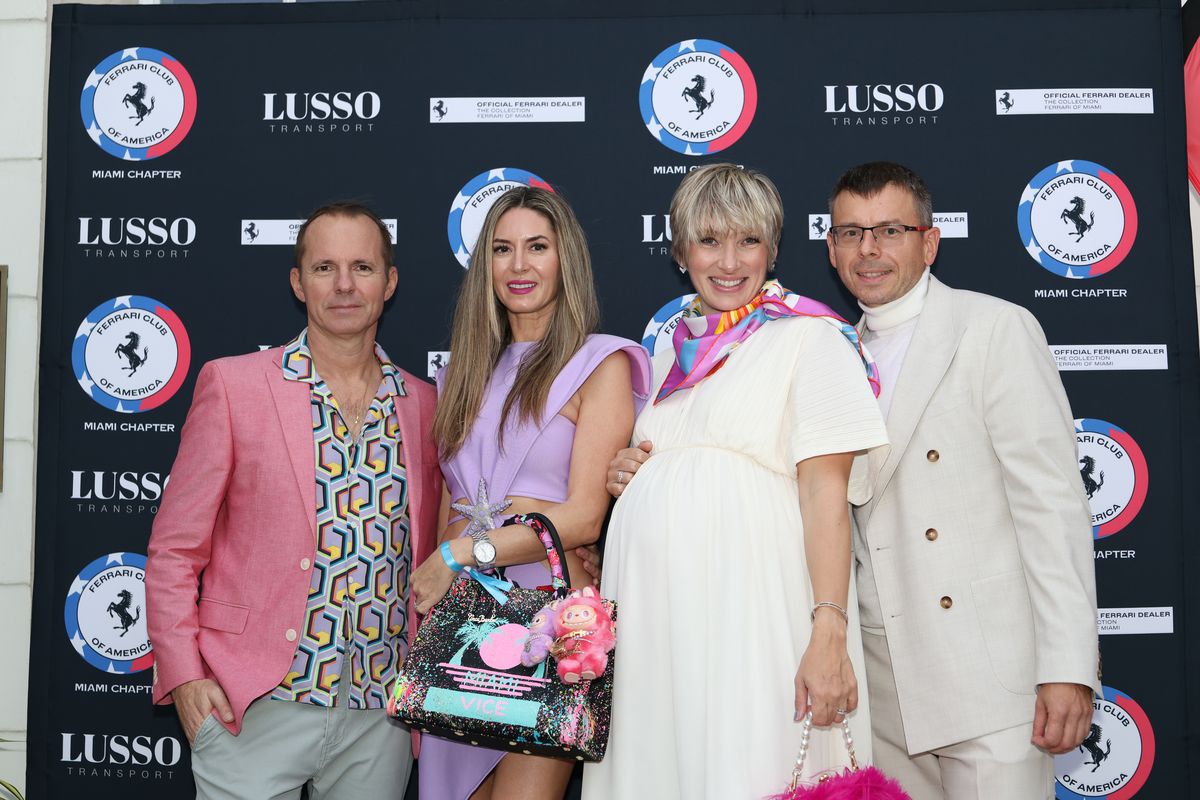 Group photo at a Miami corporate event